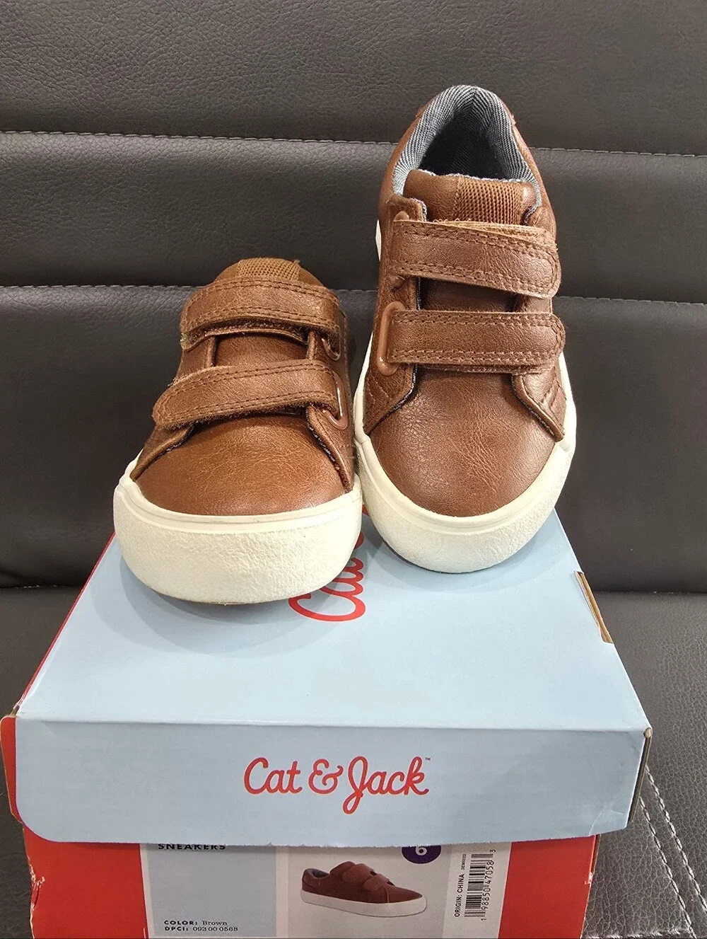 Cat & Jack Toddler Kids Boys Brown Casual Sneakers With Double Velcro Size 6T